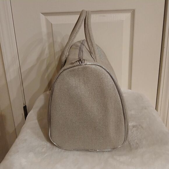 Michael Kors barrel duffel satchel bag tan/silver textured canvas silver trim - Picture 5 of 8
